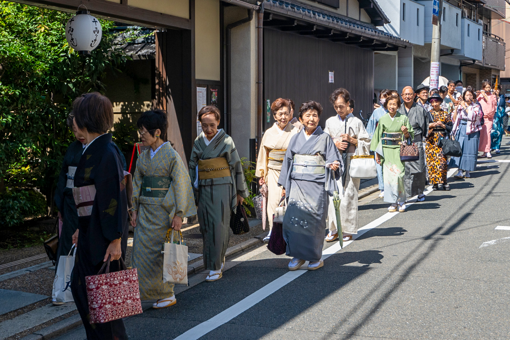 着物でそぞろ歩き